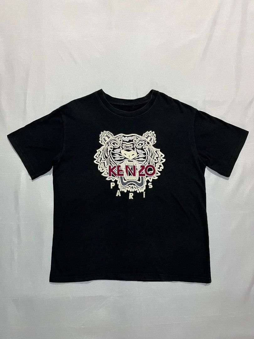 Kenzo parus (Category: Tshirts & Polo Shirts ) located in Cabuyao City. Submitted by grand_vault (Listing ID 1461476531, Image 1). Description: Kenzo Paris Size: M Width: 21 Length: 26 Condition: 9/10 Color rate: 9/10 Issue: None.