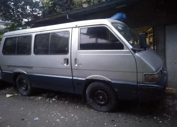Kia kia besta besta van Manual (Category: Used Cars) located in Manila. Submitted by moranolito25893 (Listing ID 1461324638, Image 2). Description: orig papers manual registered gas n go 1 click start issue:mejo mahina preno need Ibleed reason for selling:nkagarahe na lngsa bhay ayaw. na Namin magdrive si erpat KC matanda na.