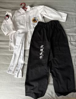 (Category: ) located in . Submitted by keyingfashion (Listing ID 1461437506, Image 1). Description: .