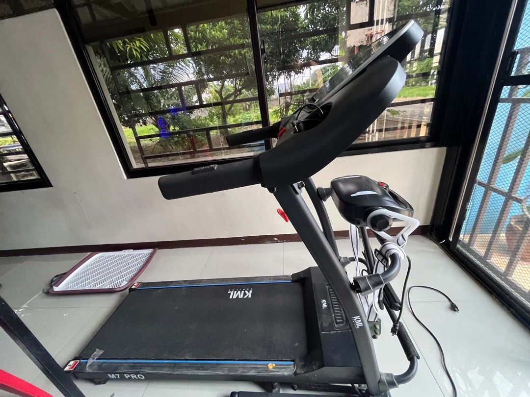 KML M7 PRO Treadmill (Category: Cardio & Fitness Machines) located in Manila. Submitted by pjvillare67431 (Listing ID 1461418399, Image 1). Description: - KML M7 PRO Treadmill - Ideal for home fitness - Digital display: time, calories, pulse, speed - Incline control included - Foldable for convenient storage - Selling due to underutilization Original price: 21k.