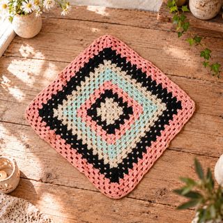 (Category: ) located in . Submitted by handpickedecors (Listing ID 1461528812, Image 1). Description: .