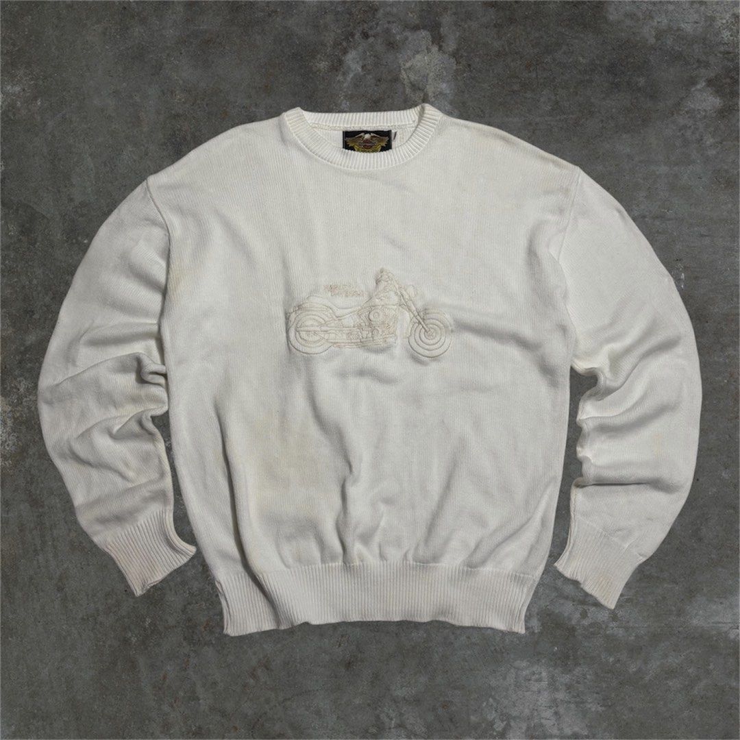 Knitted Harley Davidson (Category: Hoodies) located in Manila. Submitted by marx_g (Listing ID 1461540686, Image 1). Description: Knitted Harley Davidson Size XL Width: 23 Length: 29 PRICE: 2750 plus sf.