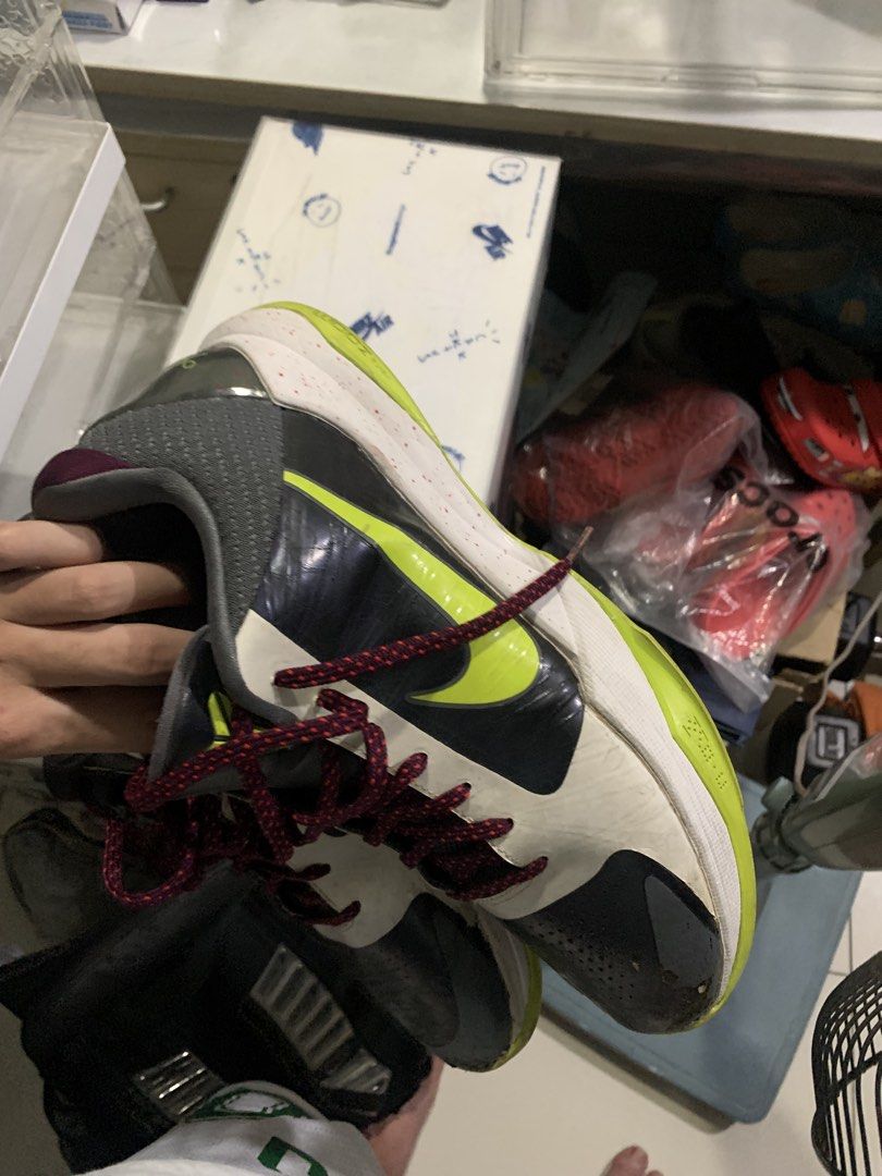 kobe V protro chaos (Category: Shoe inserts & accessories) located in Manila. Submitted by tan.alejandro.aragon.p (Listing ID 1461332198, Image 3). Description: kobe V protro chaos size 12 no box needs restore 2,500 only tondo manila location.