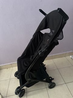 (Category: ) located in . Submitted by rizqi_rizqin_preloved_stuff (Listing ID 1461395493, Image 1). Description: .