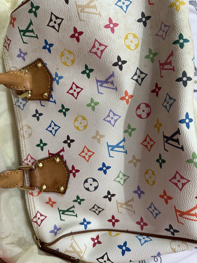 KOREA BOUGHT Louis Vuitton Monogram Multicolore Speedy 30 (Category: Luxury Bags & Wallets) located in Cainta. Submitted by juunakerz (Listing ID 1461444232, Image 3). Description: -comes with dust bag - NEEDS CLEANING natatambak lang :( - negotiable .