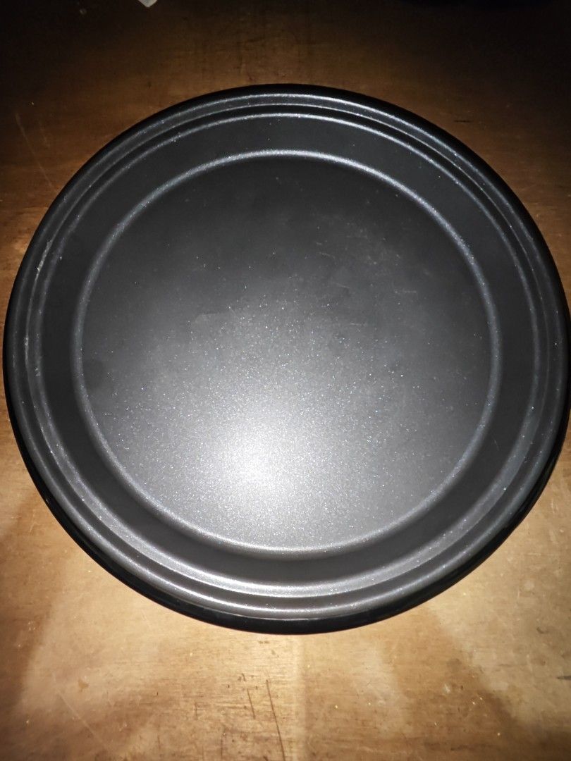 Kuchenluxe Electric Griller (Category: BBQ, Grills & Hotpots) located in Quezon City. Submitted by kevintense (Listing ID 1461380790, Image 1). Description: 🔥 KUCHENLUXE 17” ELECTRIC GRILLER — FOR SALE! 🔥 💰 ₱2,000 ONLY — NEGOTIABLE! ✨ ONCE LANG NAGAMIT — LIKE NEW! Sayang lang hindi ginagamit kaya ibinibenta na. Isang beses lang nagamit at maayos na maayos pa. Quality electric griller na ready gamitin! 👌🔥 Perfect for: 🥩 BBQ / Grilling 🍖 Fam