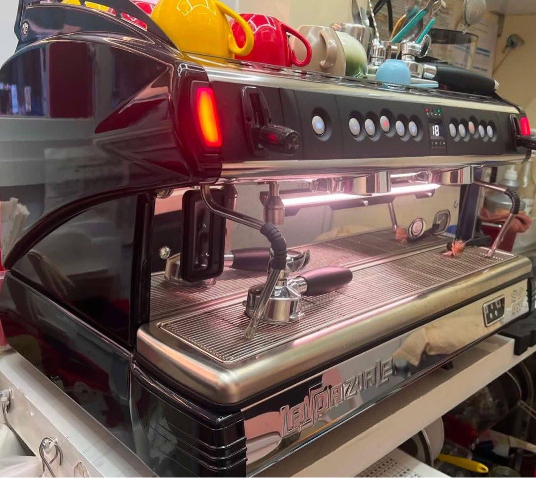 La Spaziale Espresso Coffee Machine (S9 DSP EK - 2GR) (Category: Coffee Machines & Makers) located in Manila. Submitted by dakgalbby (Listing ID 1461328629, Image 2). Description: For café owners, startup coffee shops, or businesses looking to upgrade without buying brand-new equipment. Details: - Brand new, slightly used - 200 cups a day capacity - Actual usage around 700 cups for total of 5 months (bought March 2026) Inclusions: - Distributor -