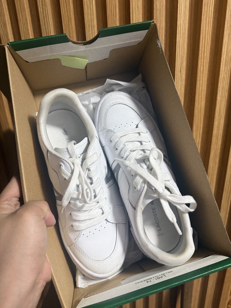 Lacoste 24cm (Category: Sneakers) located in Cavite. Submitted by jumpkrn (Listing ID 1461345944, Image 1). Description: Malaki po nag sizing nila, kaya kahit 24cm po paa ko is 5.5 lang po size sa kanila. Twice lang po nagamit. Needs cleaning lang, punas punas lang hehe. .
