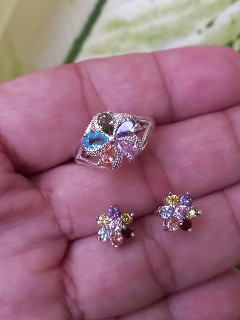 Legit s925 multicolor Stones Ring 5.5 and stud earrings (Category: Precious Stones) located in Naga. Submitted by happeemarket (Listing ID 1461456831, Image 2). Description: Ring 5.5 Bought from Subasta kaya po diko alam san galing.