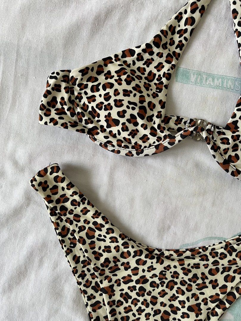 Leopard Print Swimsuit | Small (Category: Bikinis & Swimsuits) located in Mandaluyong City. Submitted by shaifromthevault (Listing ID 1461350985, Image 2). Description: - comes with padding - lalamove/angkas delivery only - mandaluyong area.