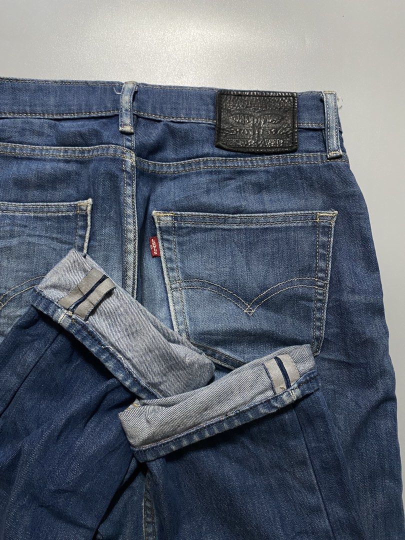 Levi's 522 Commuter (Category: Jeans) located in Manila. Submitted by delunakenn94368 (Listing ID 1461538168, Image 2). Description: - Classic Levi's 501 Jeans - Dark Wash Denim - Original Fit, Straight Leg - Button Fly Closure - Iconic Red Tab & Leather Patch - Perfect Wardrobe Staple - Ideal for Casual Wear - Highly Versatile.