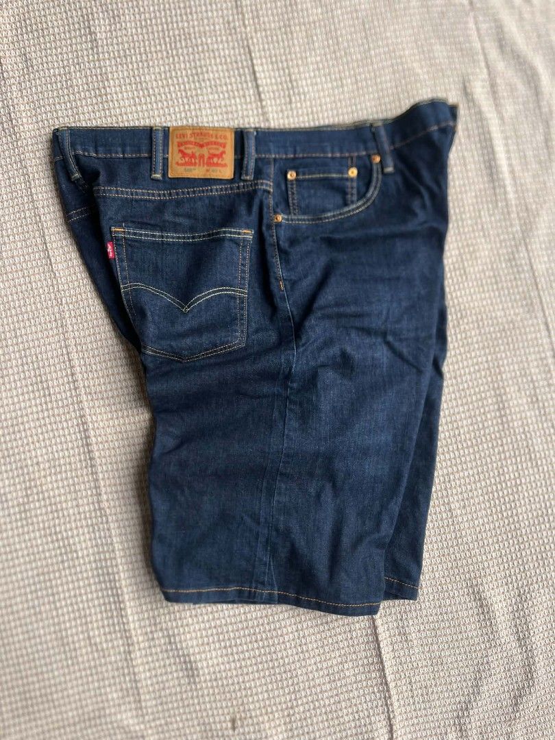 Levis 569 Jorts (Category: Shorts) located in Santa Barbara. Submitted by kelcardenas14 (Listing ID 1461551389, Image 1). Description: W 40-43 L 23 T 13 Hem 12 No Issue 10/10 Color rate As new condition balik ko pera mo sayo na item pag may issue mo nakuha.