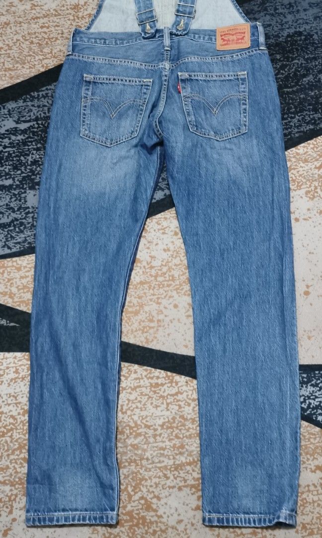 Levi's blue denim overall (Category: Jeans) located in San Jose. Submitted by thrift_ni_sir (Listing ID 1461468620, Image 2). Description: Excellent condition MOP gcash MOD j&t Add shipping fee.