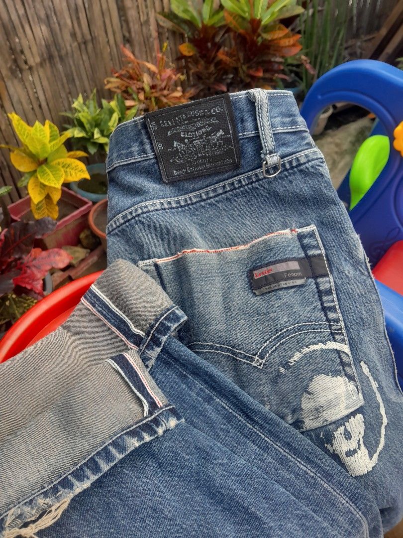 Levi's Fenom x Fragment (Category: Jeans) located in Manila. Submitted by phil_thrift (Listing ID 1461463519, Image 1). Description: Levi's Fenom x Fragments selvedge 36 x 43 x 8 issue: heel drag, minimal fadings .