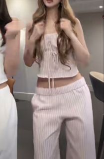 (Category: ) located in . Submitted by showupwithstyle (Listing ID 1461556690, Image 1). Description: .