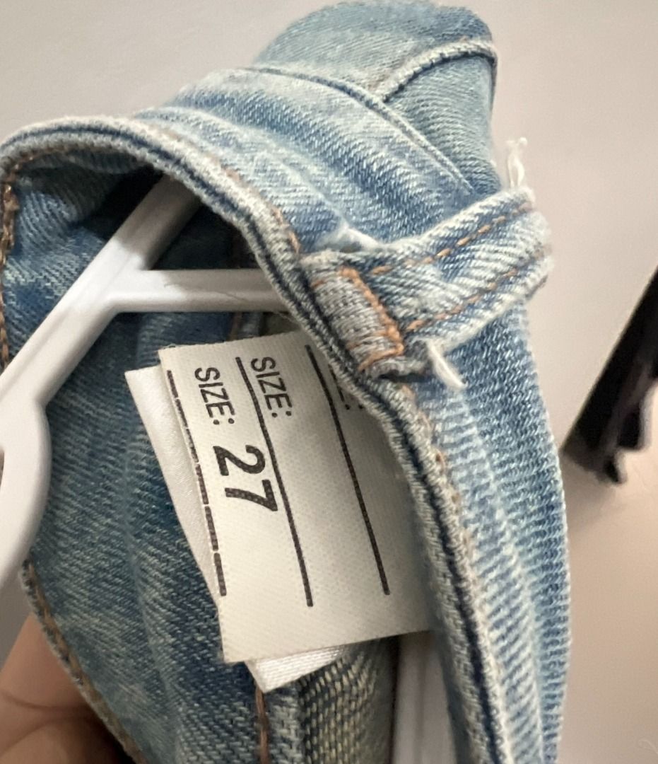 Light Flare Pants (Category: Jeans) located in Balanga. Submitted by shopbykk (Listing ID 1461559639, Image 2). Description: Size 27 .