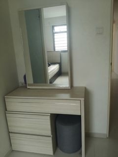 (Category: ) located in . Submitted by baymax12 (Listing ID 1461328267, Image 1). Description: .