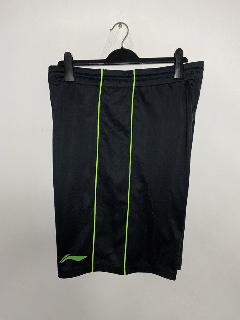 Linig At Dry Mesh Ball Shorts (Category: Shorts) located in San Pedro. Submitted by kristofesp08227 (Listing ID 1461517273, Image 1). Description: Linig At Dry Mesh Ball Shorts Sz Large on tag, 30 up to 38 waist adjustable 8/10 condition 8/10 color rate PM FOR MORE DETAILS .