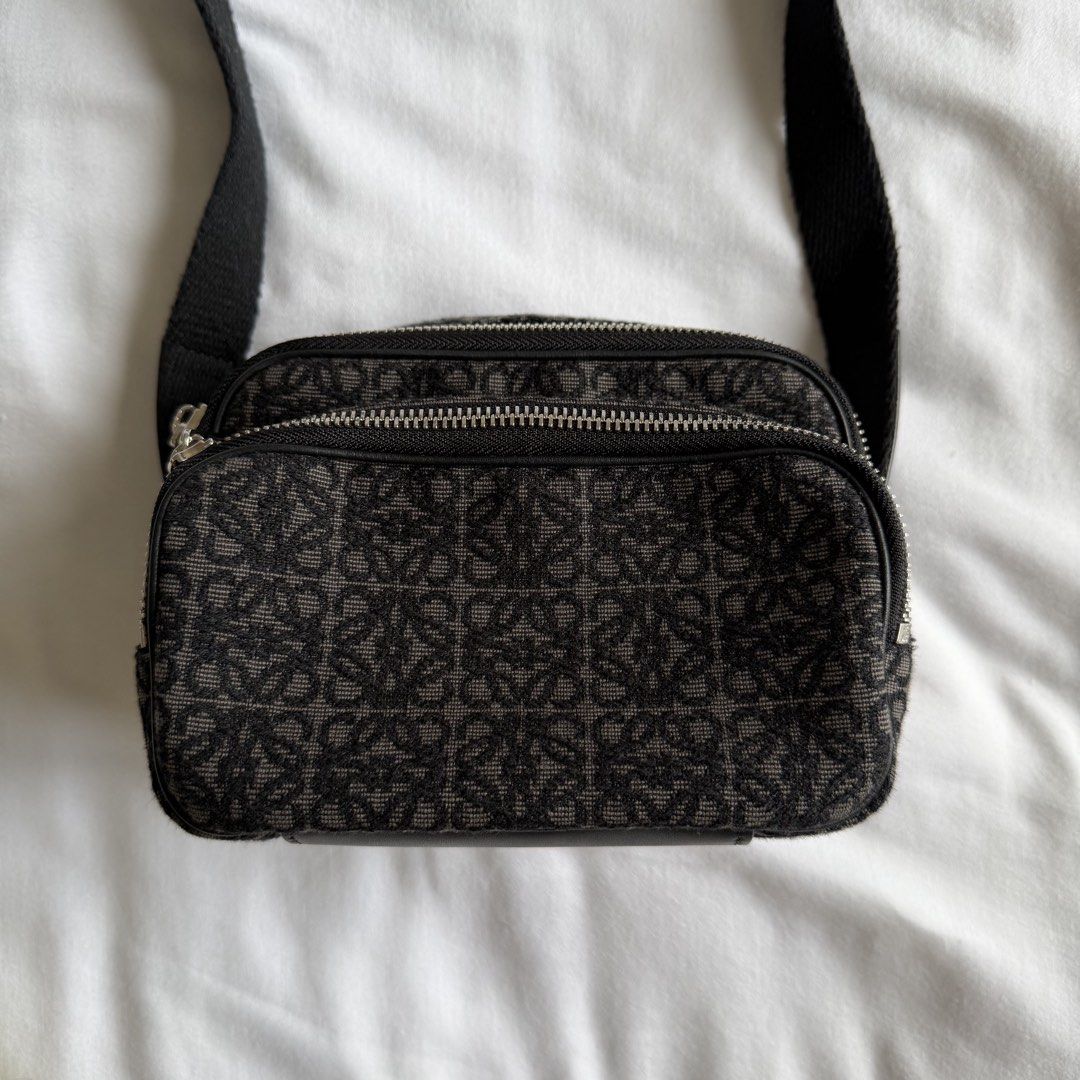 Loewe Anagram Canvas Camera (Category: Luxury Bags & Wallets) located in Manila. Submitted by usetheoxfordcomma (Listing ID 1461483305, Image 1). Description: No major flaws; just general wear on canvas fabric Comes with dust bag and cards.