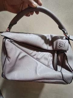 (Category: ) located in . Submitted by khadizah_preloved (Listing ID 1461419156, Image 1). Description: .