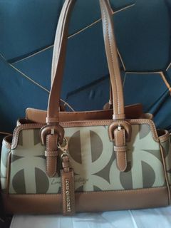 (Category: ) located in . Submitted by korea_bags (Listing ID 1461401874, Image 1). Description: .