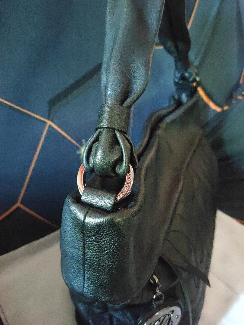 Louis Quatorze Small Hobo Bag (Category: Shoulder Bags) located in Agoo. Submitted by korea_bags (Listing ID 1461375966, Image 3). Description: message me for best price dust bag included free LBC delivery.