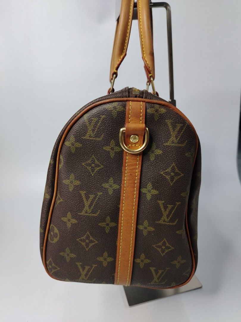 Louis vuitton monogram speedy bag (Category: Luxury Bags & Wallets) located in San Carlos. Submitted by fashiondesancarlos05 (Listing ID 1461328675, Image 2). Description: .