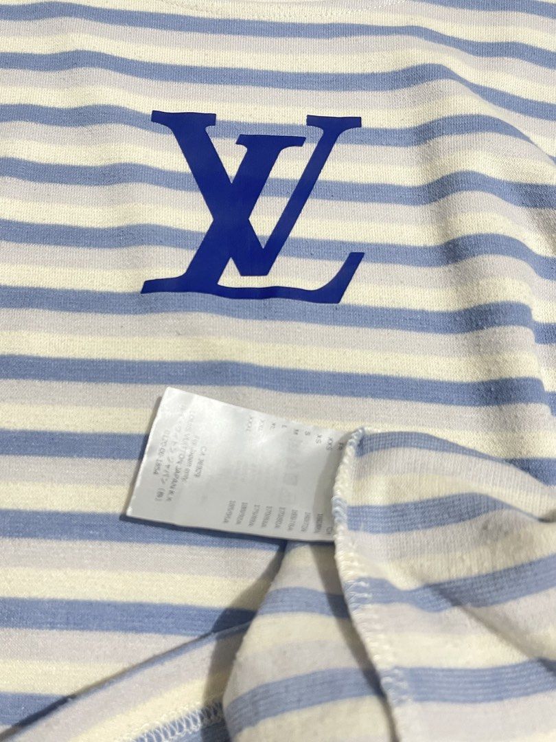 Louis Vuitton Striped Monogram T-Shirt (Category: Tshirts & Polo Shirts ) located in Manila. Submitted by hiddenvaultph (Listing ID 1461488572, Image 3). Description: Width: 26.5 Length: 29 Excellent condition Color rate: 9/10 No issue MOP: Gcash Shipping: JNT Location: Antipolo.