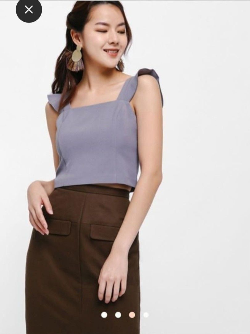 Love Bonito Chadwick Flutter Strap Fitted Crop Top (Category: Sleeveless) located in Manaoag. Submitted by dressupdear (Listing ID 1461349035, Image 3). Description: Size: Medium We're obsessed with fitted crop tops lately - they require no tucking in fuss and fit closely to the frame, lending our silhouettes a smart sleekness when paired with a high-waisted bottom. Flutter straps add a fun anc feminine touch. Exposed open-end back zip closure wi