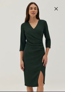 (Category: ) located in . Submitted by dressupdear (Listing ID 1461347832, Image 1). Description: .