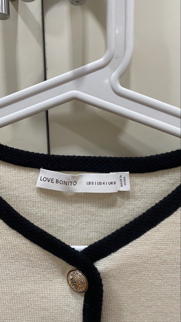 Love Bonito Knit Cardigan (Category: Coats, Jackets and Outerwear) located in Marikina City. Submitted by mukabun (Listing ID 1461475668, Image 2). Description: Used once only. Size small. Rfs: decluttering .