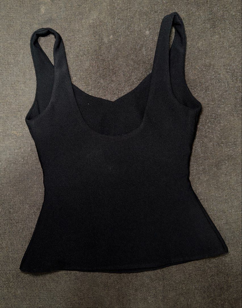 love bonito top (Category: Others Tops) located in Paranaque City. Submitted by phoebeways (Listing ID 1461521351, Image 2). Description: .