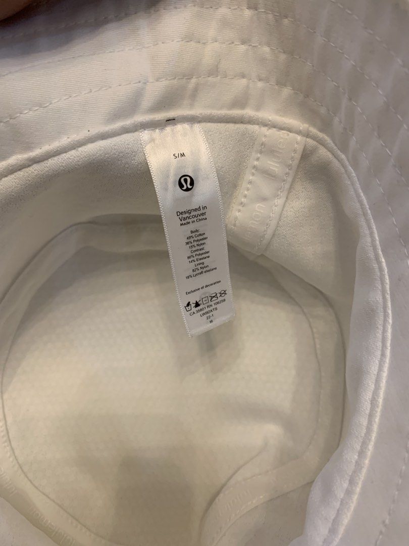 lulu lemon (Category: Caps & Hats) located in Cagayan de Oro. Submitted by emssdiap11 (Listing ID 1461371492, Image 3). Description: Lululemon Brandnew size S/m Bucket hat .