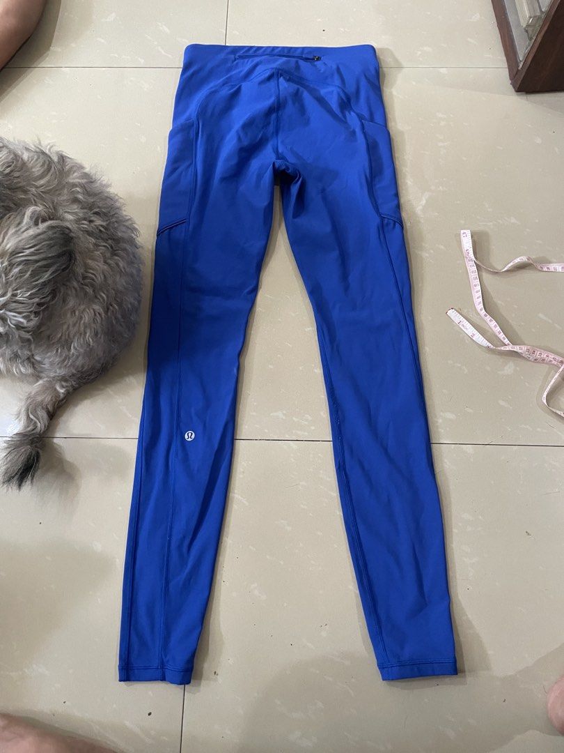 Lululemon compression leggings (Category: Activewear) located in Rizal. Submitted by allenrion (Listing ID 1461368328, Image 2). Description: Preloved lulu compression leggings Size: 4 Price: 450 pesos Disclaimer: No brand affiliation. All items are thrifted and pre-owned. All trademarks, logos, and copyrights belong to their respective owners..