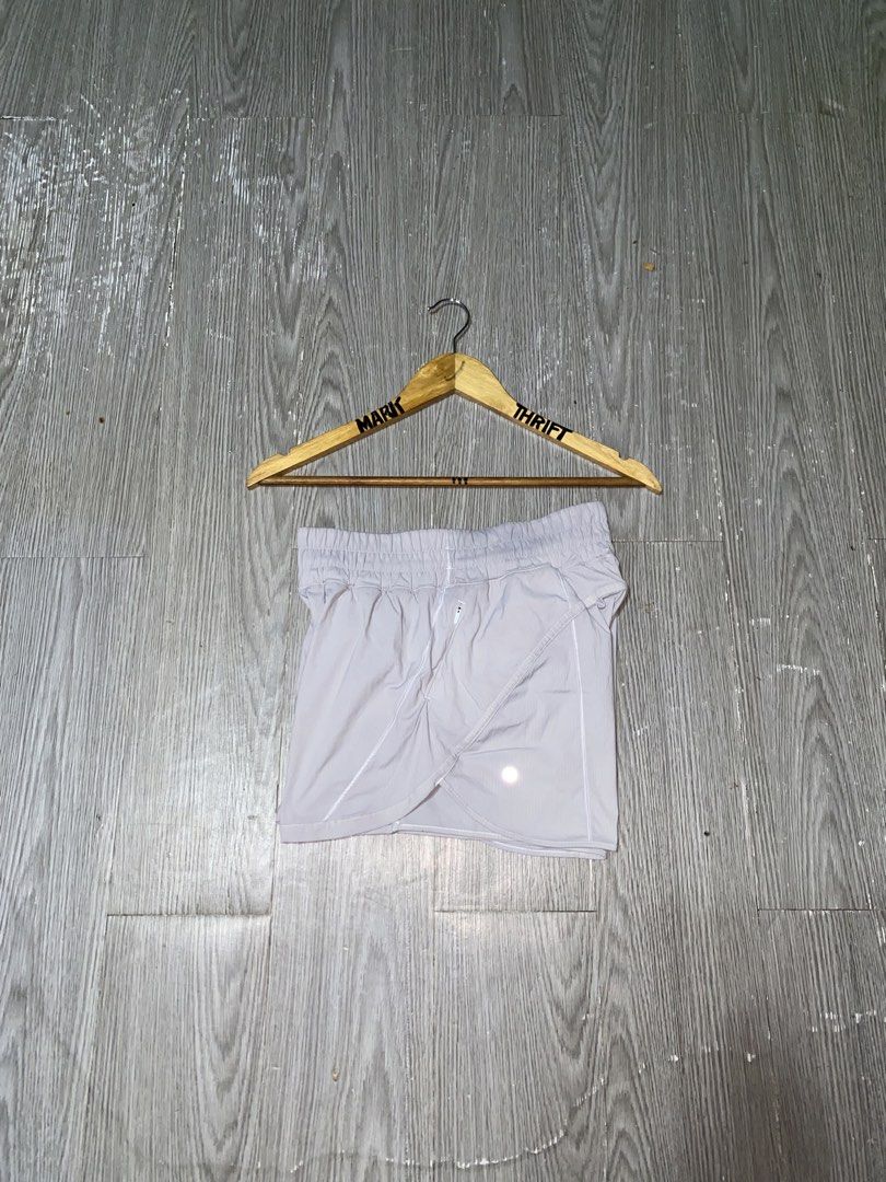 LULULEMON SHORT WOMENS (Category: Shorts) located in Manila. Submitted by triptothrift7 (Listing ID 1461501483, Image 1). Description: pm me for fast transaction! LULULEMON SHORT WOMENS for only 699 dot size 6 need wash only no issue authentic legit excellent condition color rate 9/10 authentic legit mode of payment gcash or bank transfer location Biñan laguna.