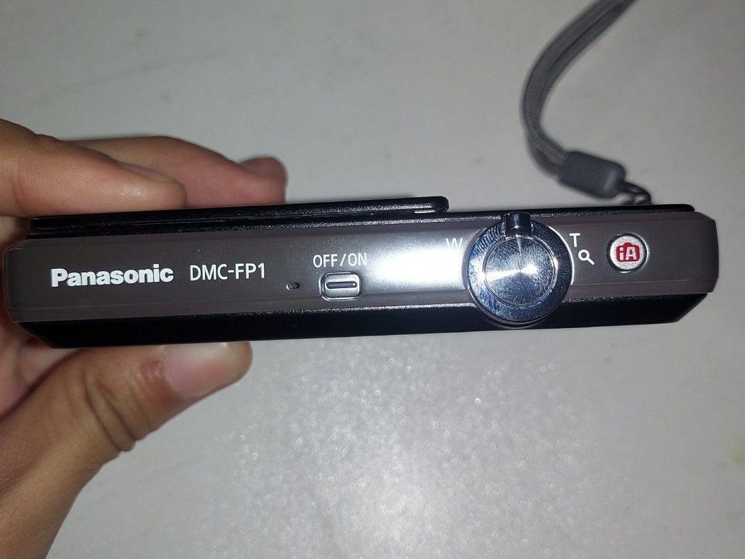 LUMIX DMC-FP1 ₱4000 (Category: Cameras) located in Manila. Submitted by onnigrr56326 (Listing ID 1461414306, Image 3). Description: FS LUMIX DMC-FP1 ₱5000 Super bago palang po! INCLUSIONS: Pouch Charger SD Card Only issue po is Japanese ang language kasi sa Japan po nabili and hindi na po mapalitan. LOC: NUEVA VIZCAYA P.S. CAN GO LOW AS 3,500 LANG PO.