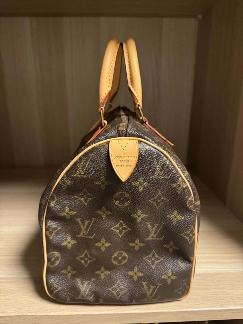 LV Speedy 30 Monogram (Category: Luxury Bags & Wallets) located in Quezon City. Submitted by afterschoolmnl (Listing ID 1461411164, Image 3). Description: -Authentic Louis Vuitton Speedy 30 Monogram -Vintage -Preloved, well maintained -CAV – all vachetta leather replaced -Minimal signs of use -Clean interior and good overall condition -Actual photos posted -More photos/videos available upon request Meet-up: SM North EDSA / TriNoma SM Megamall / P
