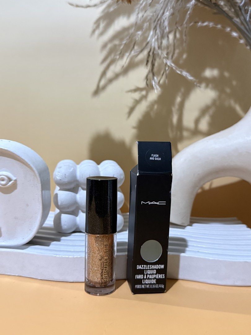 Mac Liquid Dazzleshadow in Flash and Dash Full size (Category: Makeup) located in Taytay. Submitted by betterthanbare (Listing ID 1461348135, Image 1). Description: ❗️PAKIBASA BAGO MAG MINE PLS❗️ ✅ STRICTLY 1-2 DAYS RESERVATION ONLY ✅all prices are firm. Low ballers will not be entertained ✅all items are on hand and 100% guranteed authentic WHEN IN DOUBT DONT BUY ✅bawal sa super selan! Some boxes are deformed IF MAARTE SA MALL BUMILI :) ✅strictly
