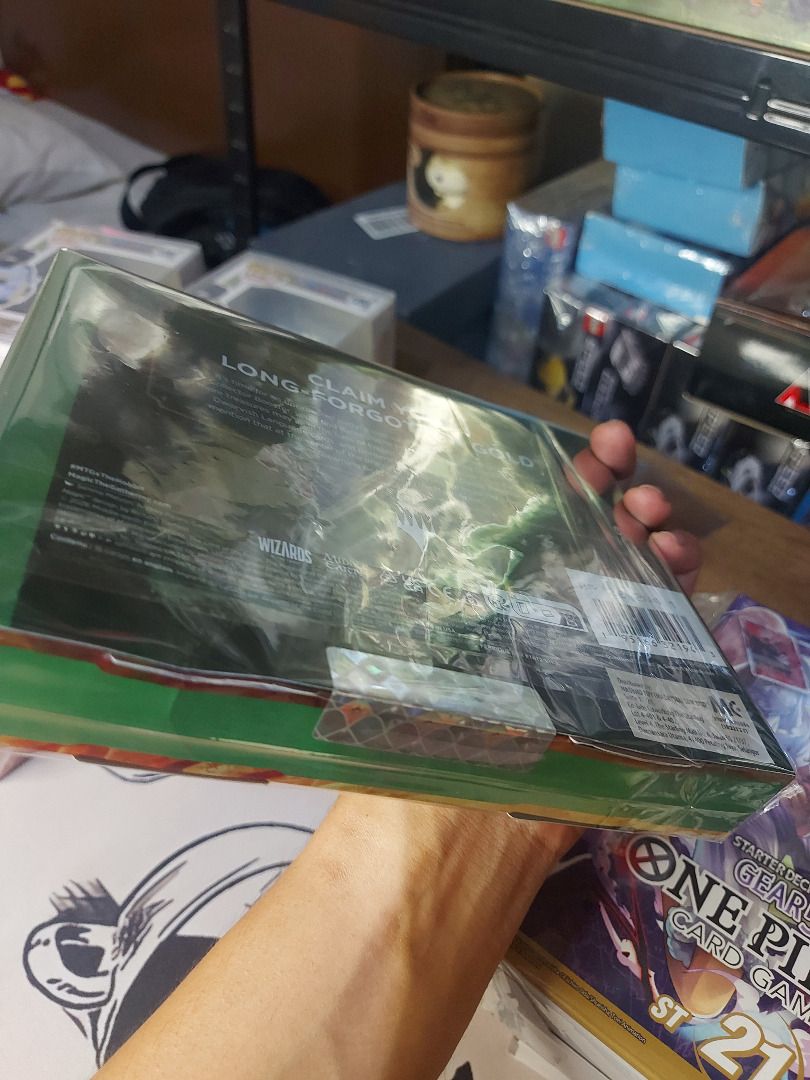 Magic The Gathering The Hobbit Collector Booster Pack (Category: Card Packs) located in San Jose. Submitted by gamesandgeeks (Listing ID 1461534882, Image 3). Description: - The Hobbit Collector Booster Pack for Magic: The Gathering - Contains 1 sealed booster pack - 15 cards per pack - Packed with rares and foils - Ideal addition to your collection! Location: San Jose City, Nueva Ecija Mode of Payment: Bank Account/ Gcash/ Maya Can be shipped vi