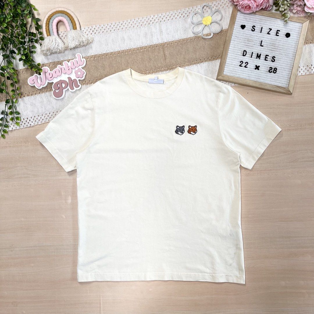 MAISON KUTSUNE DOUBLE DOG CHEST PATCH (Category: Tshirts & Polo Shirts ) located in Cabadbaran. Submitted by reylandx (Listing ID 1461433767, Image 1). Description: Color rate: 10/10 No issue Double dog chest patch Like new condition ₱750 freeship.