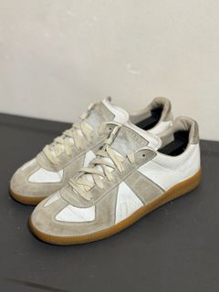 (Category: ) located in . Submitted by snkr.essence (Listing ID 1461432284, Image 1). Description: .