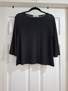 (Category: ) located in . Submitted by avcan (Listing ID 1461421033, Image 1). Description: .