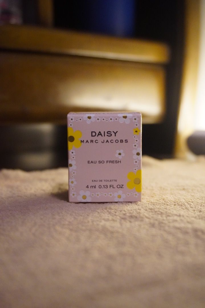 Marc Jacobs Daisy Eau So Fresh Eau de Toilette Miniature 4ML (Category: Fragrance & Deodorants) located in Caloocan City. Submitted by wiseocean.278b82 (Listing ID 1461489092, Image 3). Description: - Miniature bottle of Marc Jacobs Daisy Eau So Fresh - Eau de Toilette, 4ml size - Comes in its original box - Ideal for travel or trying out the scent - A lovely addition to any perfume collection.