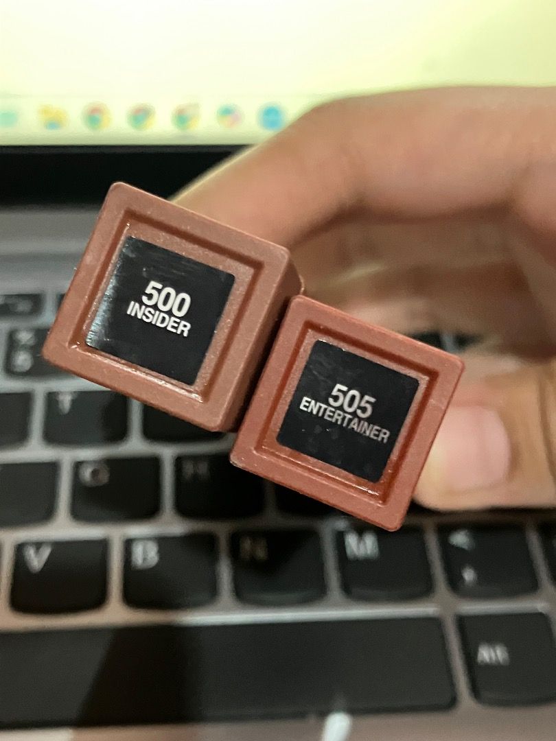 MAYBELLINE SUPERSTAY MATTE INK (500 BOTH) (Category: Makeup) located in Malabon City. Submitted by nvrrsamantha (Listing ID 1461483444, Image 2). Description: 500 PESOS FOR BOTH NA SWATCH LANG BOTH.