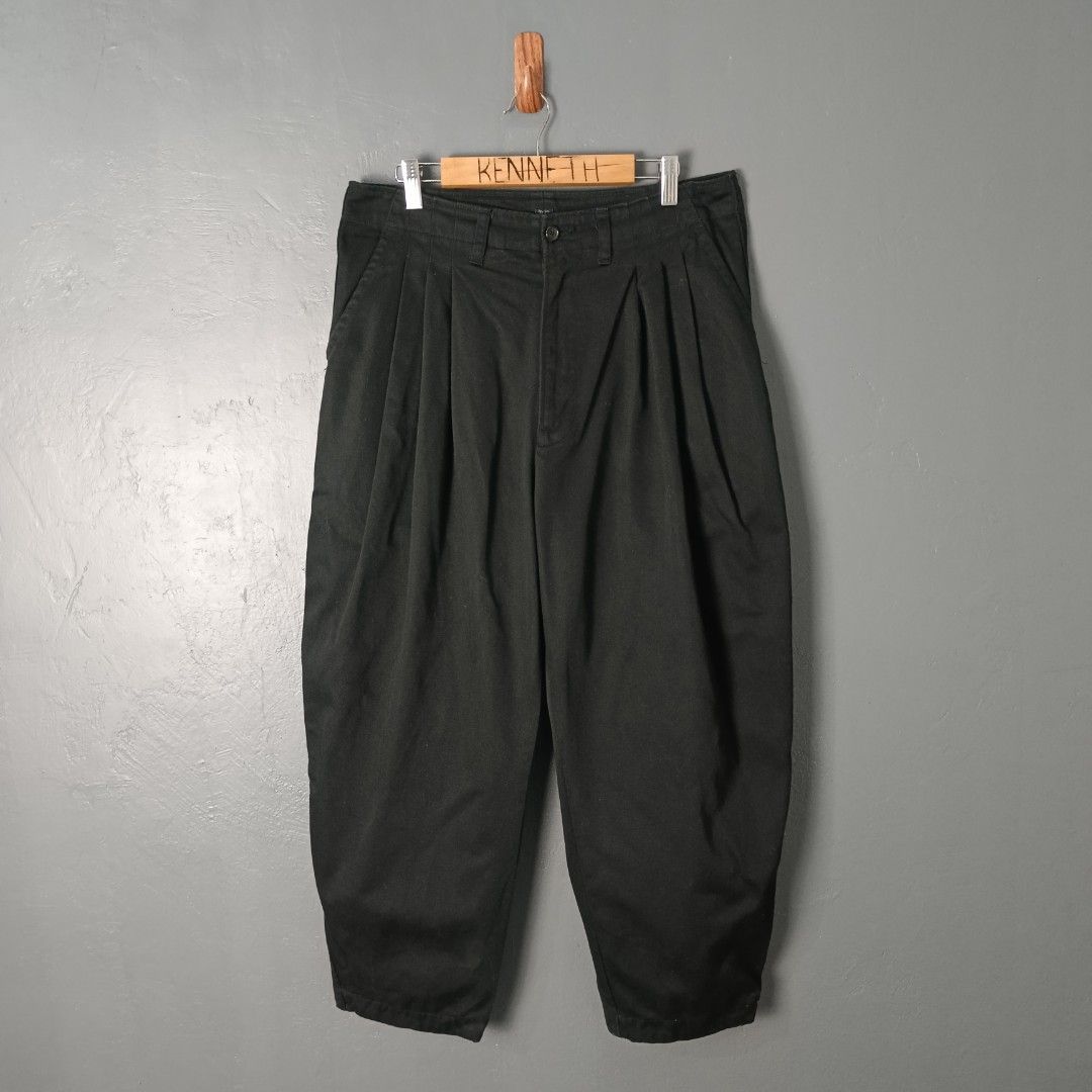 Men's - Porter Classic - Japan (Category: Trousers) located in Bacolod City. Submitted by drop.ph (Listing ID 1461448344, Image 2). Description: Porter Classic - Satchmo Chinos Authentic *Made in Japan *Fits 30-31 Length - 36, Leg Opening - 7 *Excellent *No Flaws *Price: 2,500php *Add SF if outside Bacolod City .