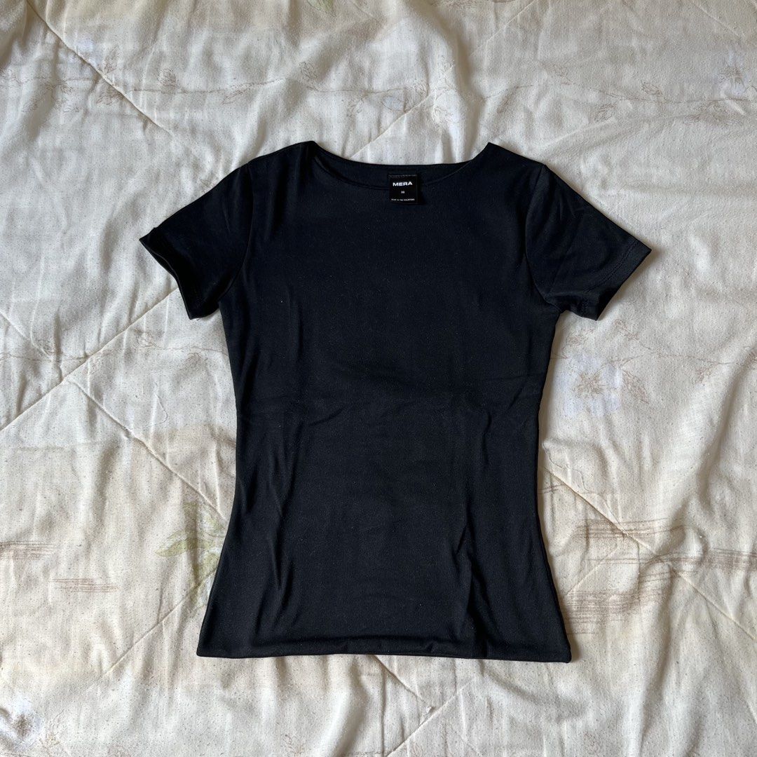 MERA Renata black fitted top (Category: Shirts) located in Davao. Submitted by byeooool (Listing ID 1461353644, Image 1). Description: xs to small no flaws, good as new only used once.