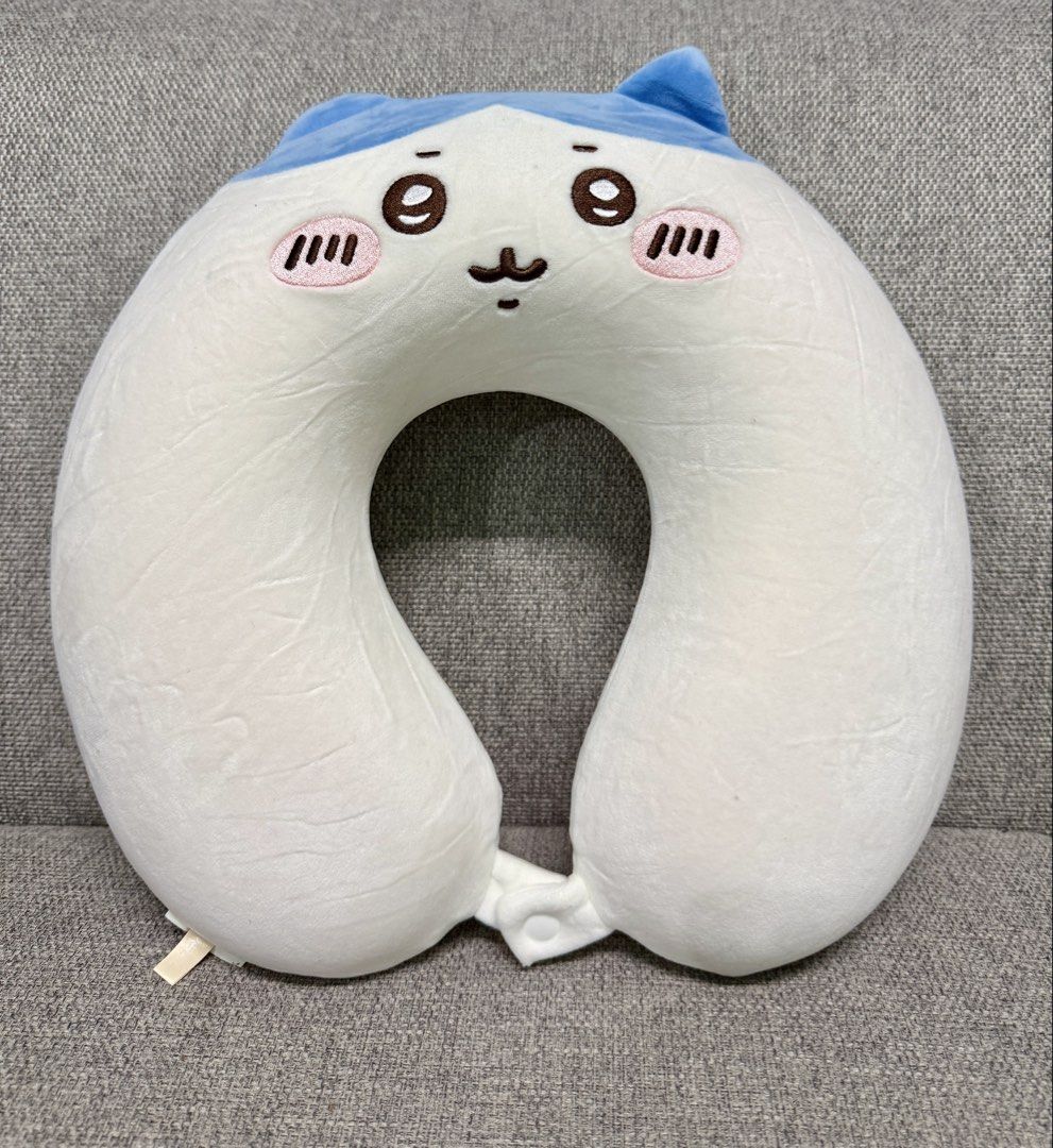 Miniso x Chiikawa neck pillow (Category: Travel Essentials & Accessories) located in Manila. Submitted by bcbg3217 (Listing ID 1461523491, Image 1). Description: ‼️PLEASE READ BEFORE BUYING‼️ Like new condition Miniso merch Perfect as travel essential Authenticity guaranteed No other inclusions Actual photos are posted No other issues or flaws unless stated Please check the photos thoroughly before placing an order JnT regular or Lalamove COD for