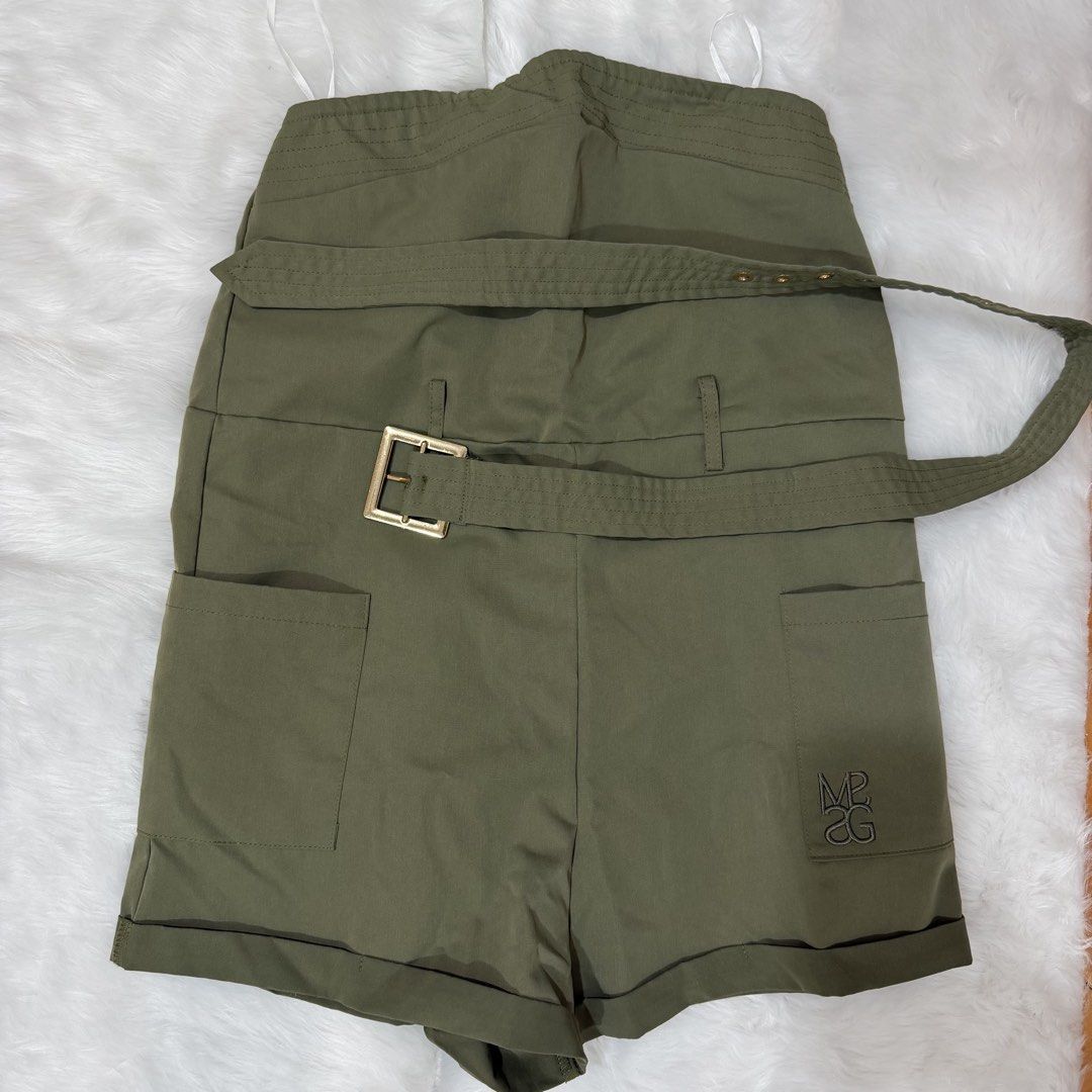 Missguided Olive Green Strapless Belted Cargo Romper (Category: Rompers) located in Legazpi City. Submitted by lezarellesque (Listing ID 1461438054, Image 3). Description: Never been used, only kept Please read :)) 1. Kindly refrain from asking for when worn photos. I will include them in the listing if I have, or if I was able to get one from the product website, like this photo here. 2. Last price posted as I bought these at higher costs and I 