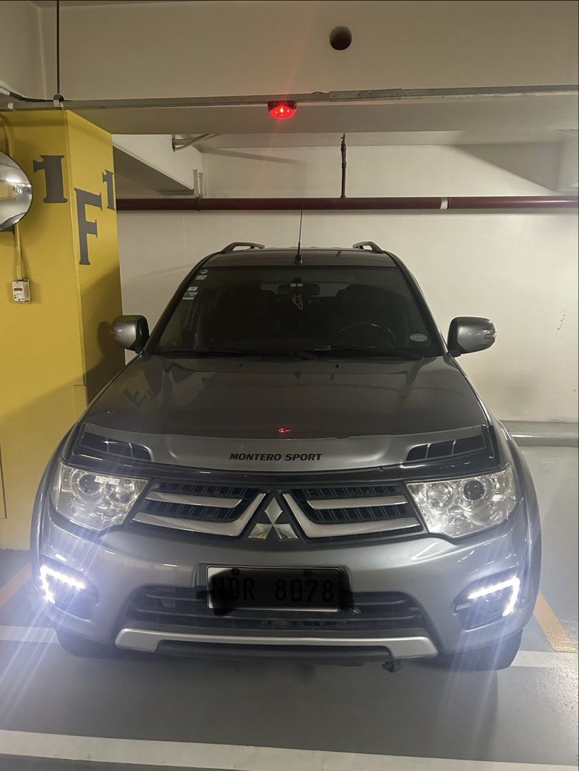 Mitsubishi Montero GLX Auto (Category: Used Cars) located in Pasig City. Submitted by scorpiomom_0210 (Listing ID 1461340323, Image 2). Description: Mitsubishi Montero Sport 2015 SPT GLX AT – For Sale 🚘 Mitsubishi Montero Sport 2015 GLX (Automatic) 💰 ₱520,000 – Negotiable upon viewing Key Specs & Condition: • Mileage: less than 100k • Transmission: Automatic, Diesel • Plate ending: 8 - Thurs coding • Newly changed tires (Feb 2026) • Newly chang