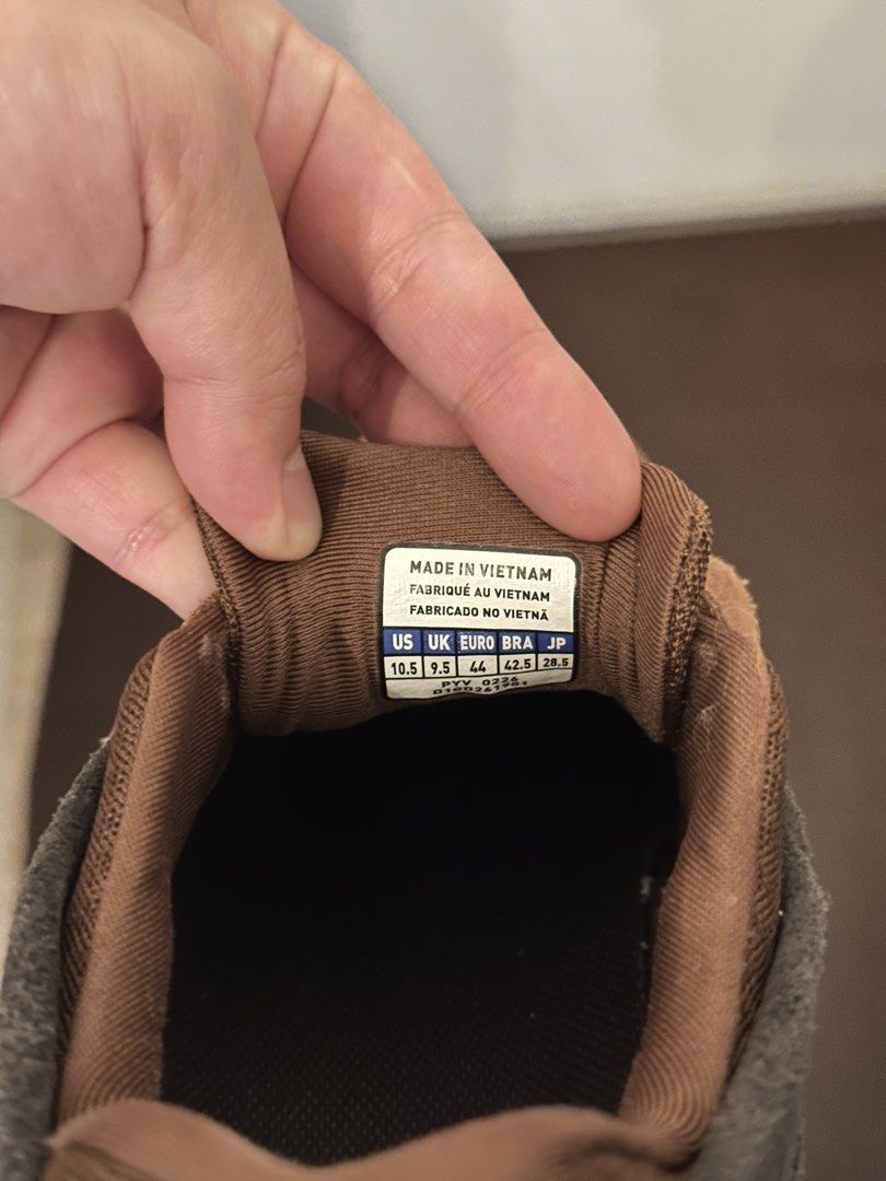 MIZUNO WAVE PROPHECY RING MOC (BROWN) （分類：波鞋）位於 Hong Kong。 由 vvood777 提交（商品編號 1461352524，圖片 3）。簡介： Us10.5 實物如圖，8/9成新。